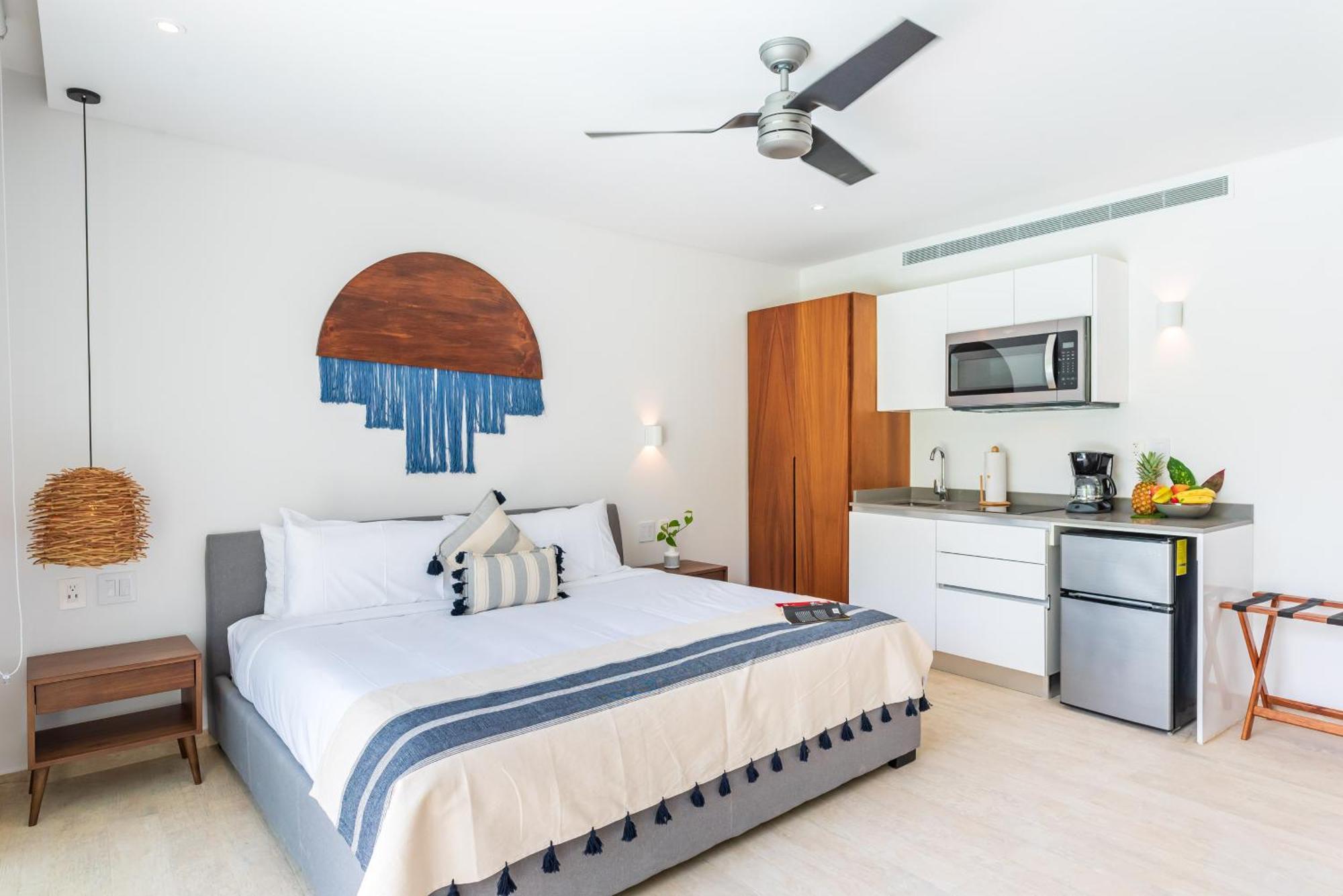 Park Lagunas Apartment